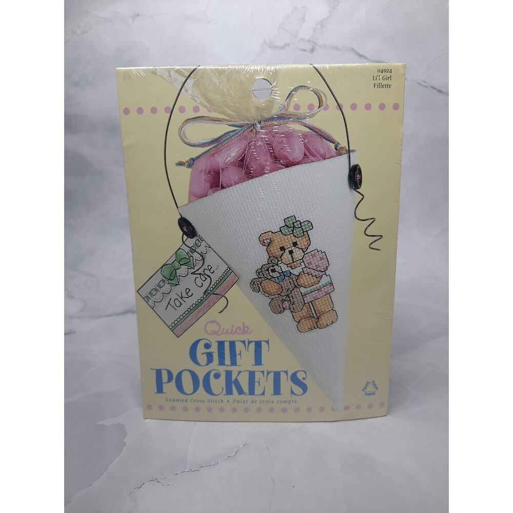 Leisure Arts Counted Cross Stitch Kit Li'l Girl Quick Gift Pockets